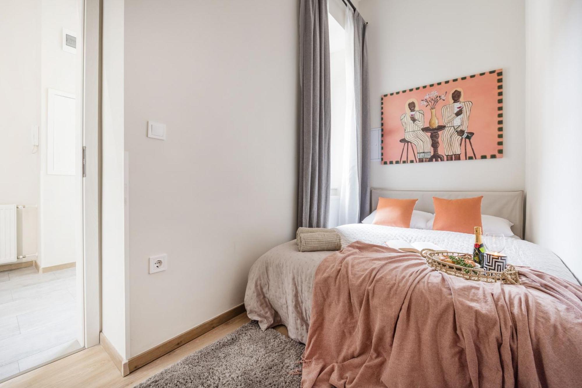 Central Budapest Oasis - Modern Charm, Timeless Comfort Екстер'єр фото